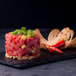 Tartare di branzino*